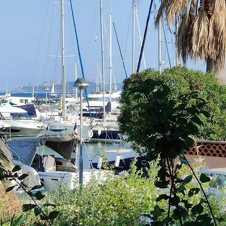 Suites Jm - Le Temps D'Une Escale Hyères Eksteriør bilde